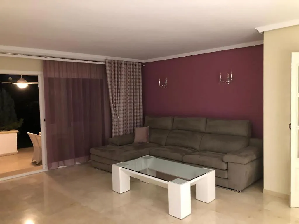 Dominion Apartments 에스테포나 0*,  스페인